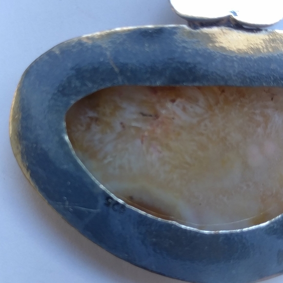 Agate and Garnet pendant - Picture 2 of 3